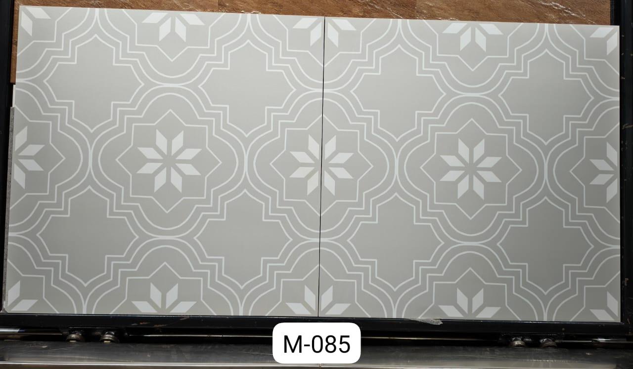 M-085
